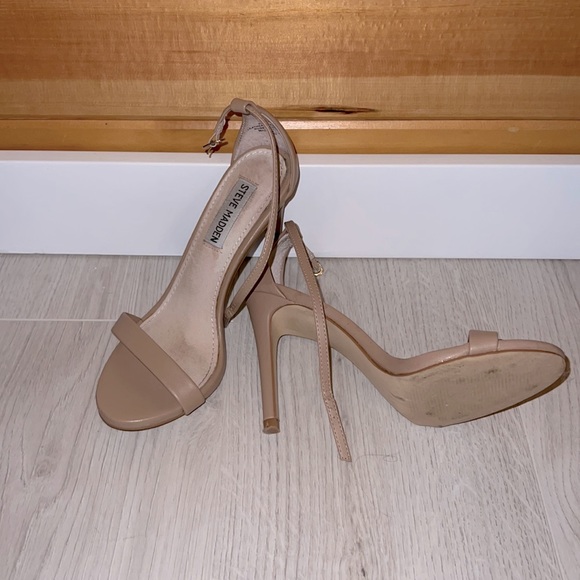 Steve Madden Stilettos - Picture 1 of 1